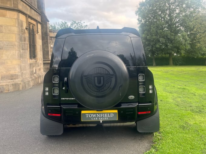 2025 Land Rover Defender
