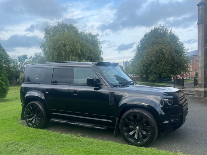 2025 Land Rover Defender