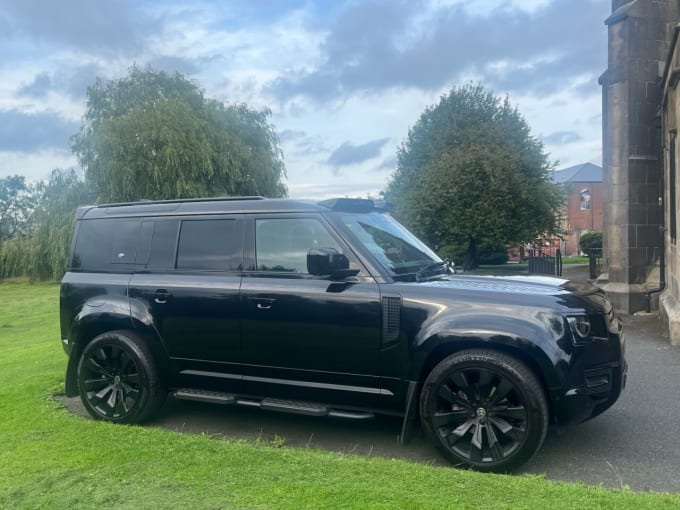 2025 Land Rover Defender