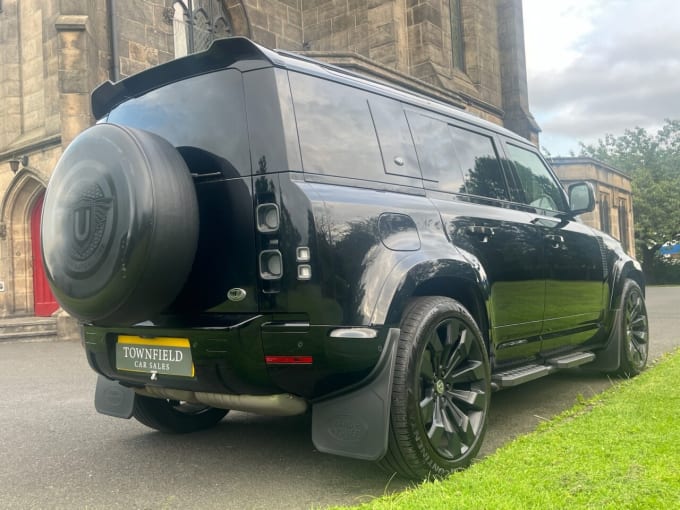 2025 Land Rover Defender