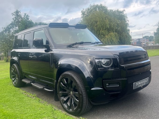 2025 Land Rover Defender