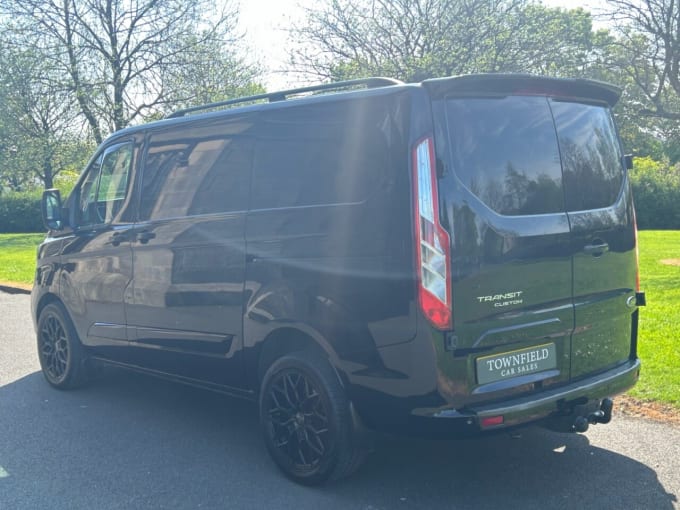 2025 Ford Transit Custom