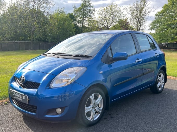 2025 Toyota Yaris