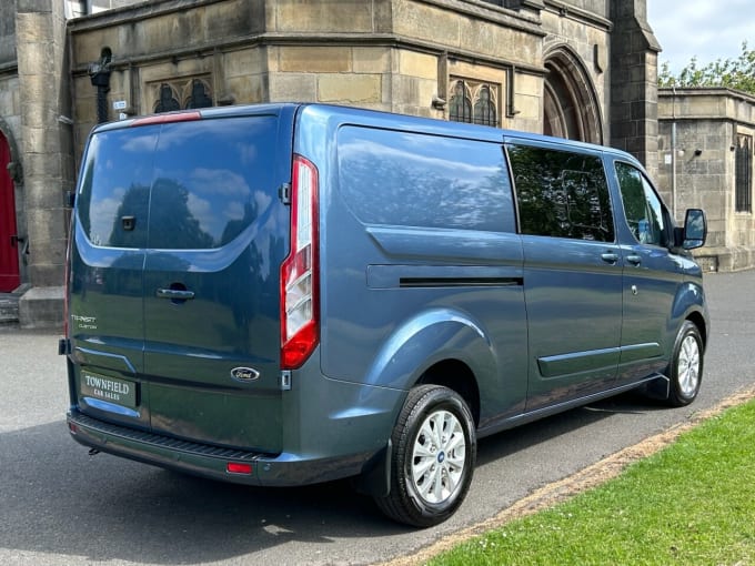 2025 Ford Transit Custom