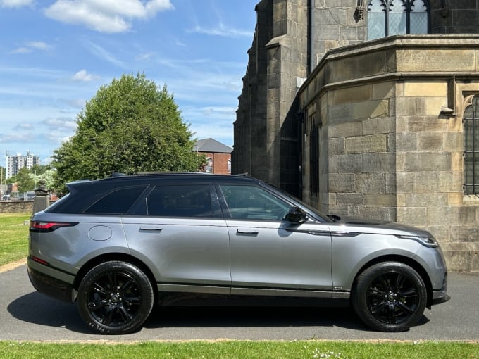 2025 Land Rover Range Rover Velar