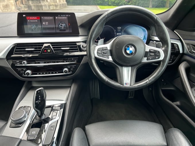 2025 BMW 5 Series