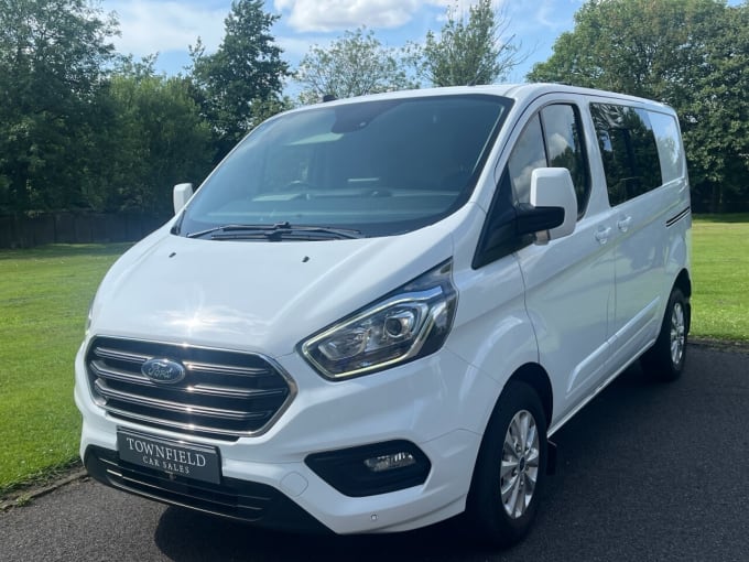 2025 Ford Transit Custom