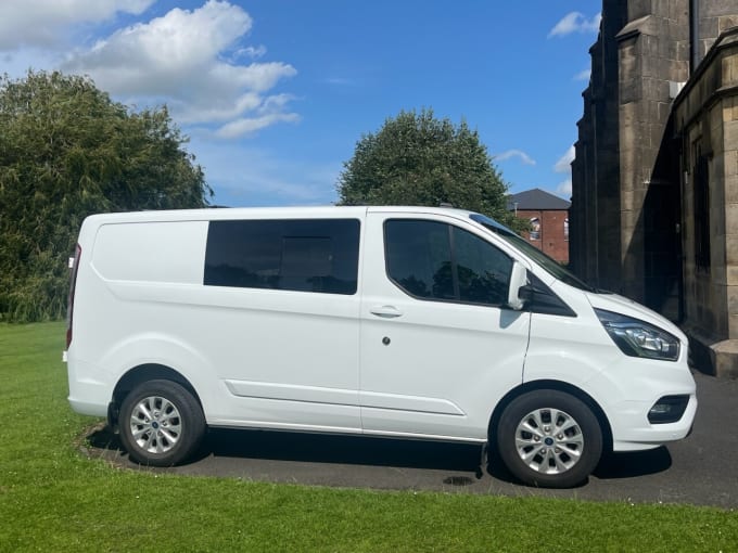 2025 Ford Transit Custom