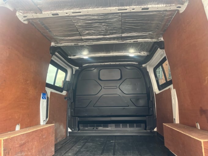 2025 Ford Transit Custom