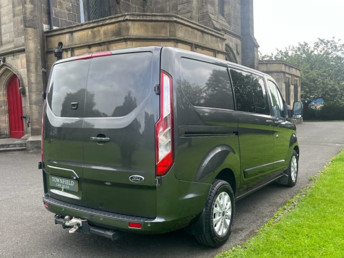 2025 Ford Transit Custom