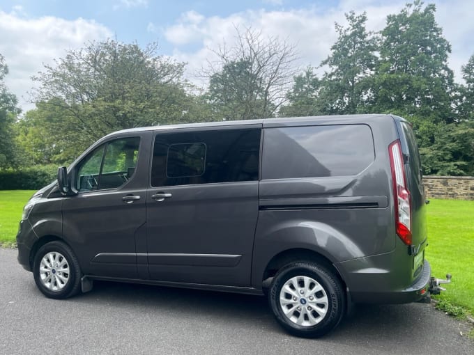 2025 Ford Transit Custom