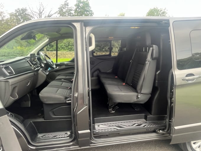 2025 Ford Transit Custom