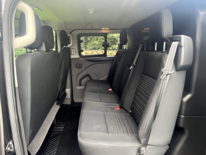 2025 Ford Transit Custom