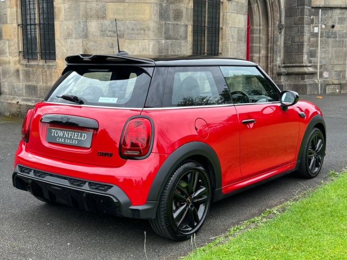 2025 Mini Hatch