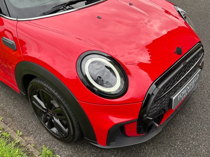 2025 Mini Hatch