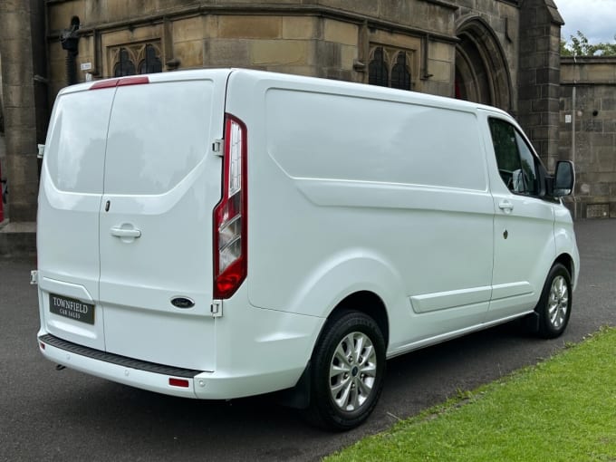 2025 Ford Transit Custom