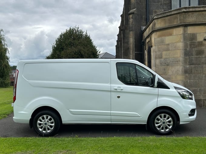 2025 Ford Transit Custom