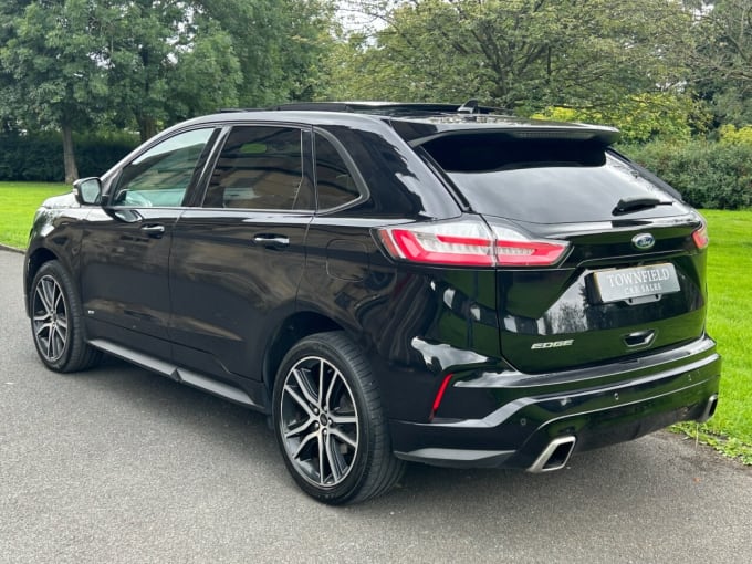 2025 Ford Edge
