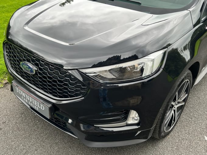 2025 Ford Edge