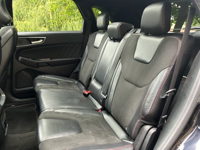 2025 Ford Edge