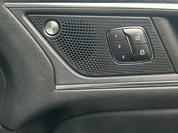 2025 Ford Edge