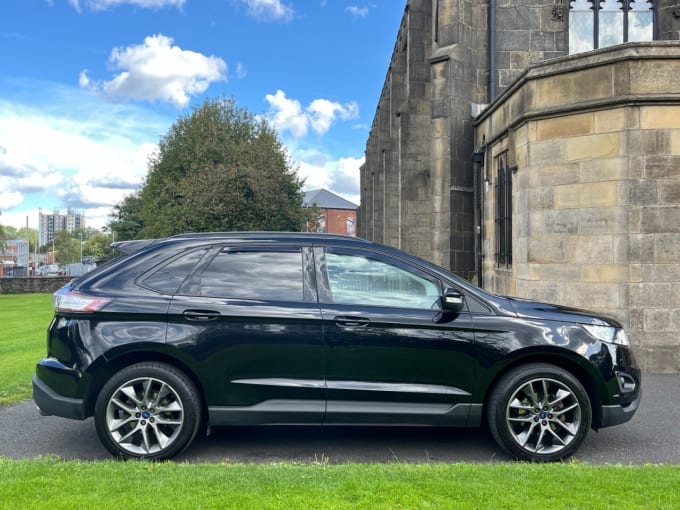 2025 Ford Edge