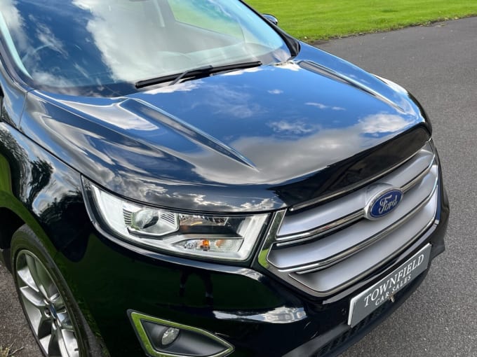 2025 Ford Edge