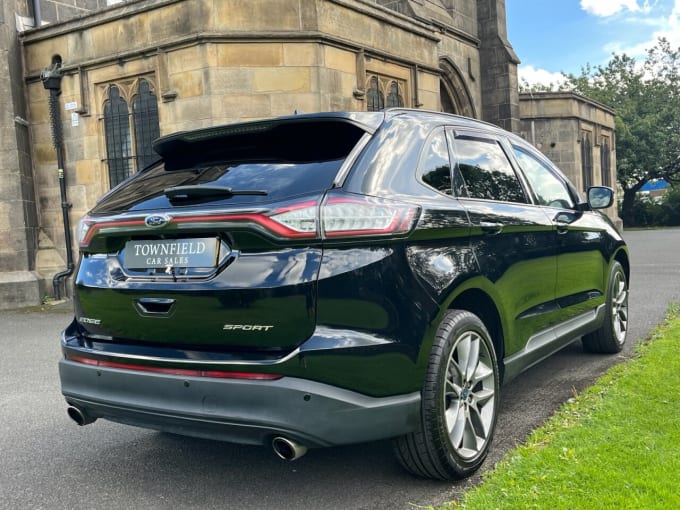 2025 Ford Edge
