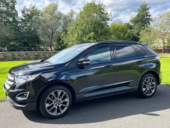 2025 Ford Edge