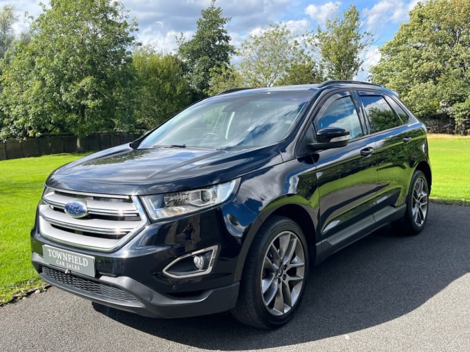 2025 Ford Edge