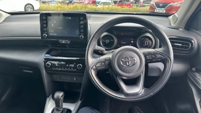 2022 Toyota Yaris Cross