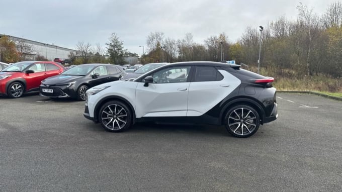 2024 Toyota C-hr