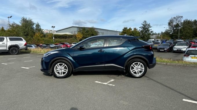 2023 Toyota C-hr