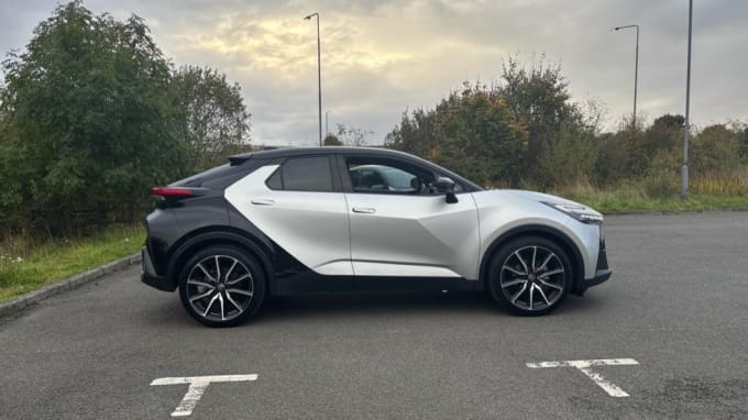 2024 Toyota C-hr