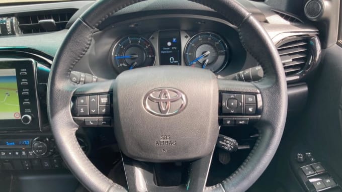 2023 Toyota Hilux