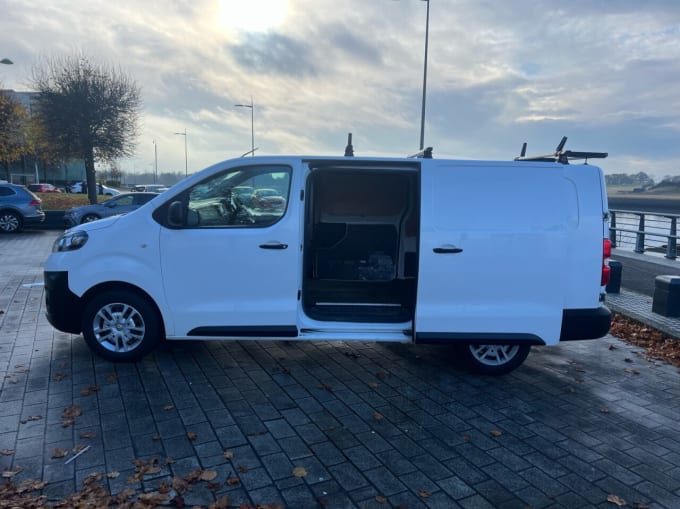 2020 Vauxhall Vivaro