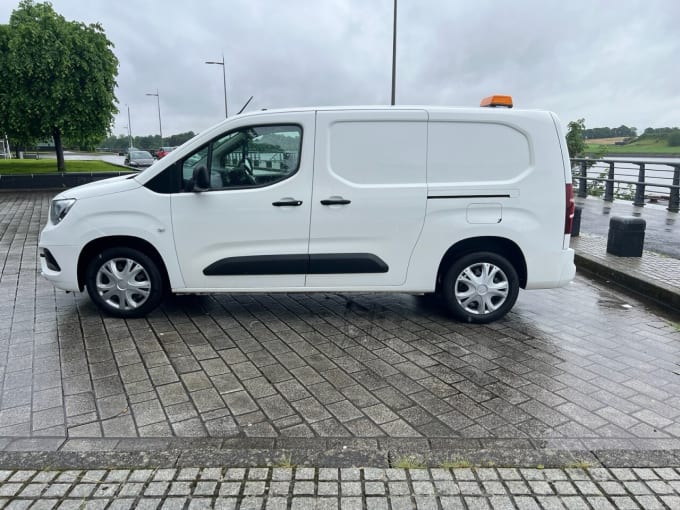 2025 Vauxhall Combo