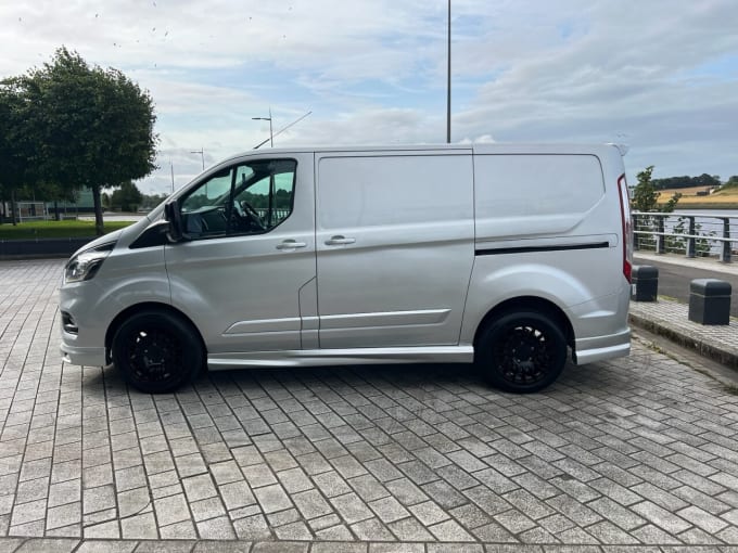 2024 Ford Transit Custom