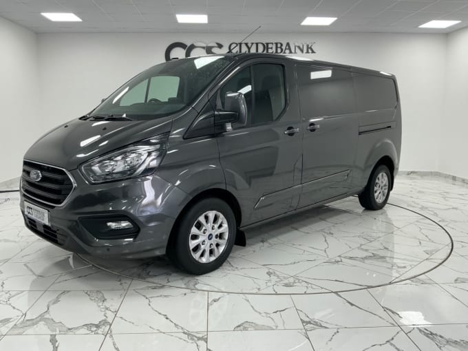 2025 Ford Transit Custom