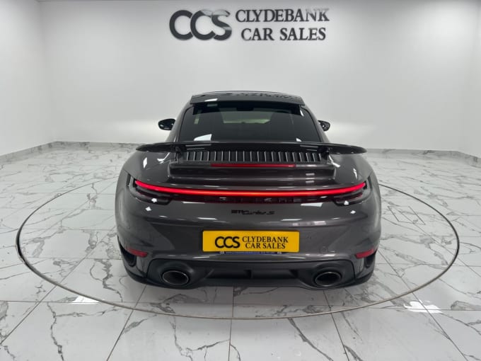 2025 Porsche 911
