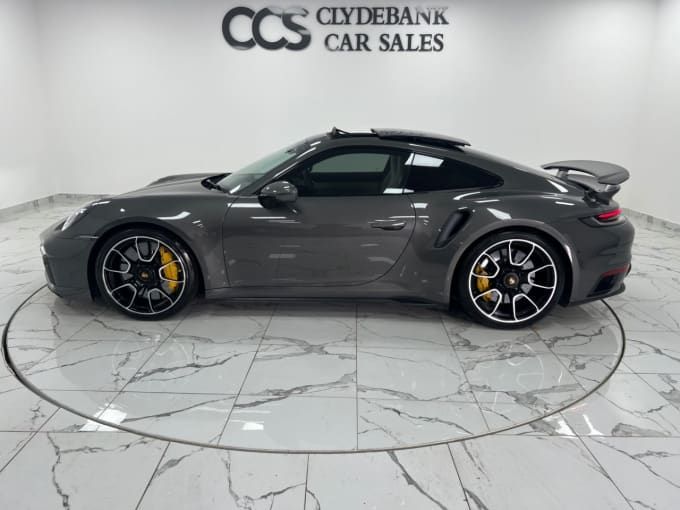 2025 Porsche 911