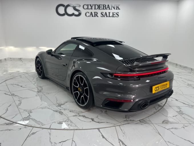 2025 Porsche 911