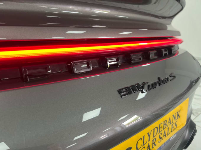 2025 Porsche 911