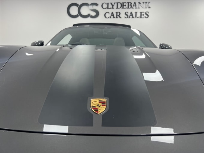 2025 Porsche 911