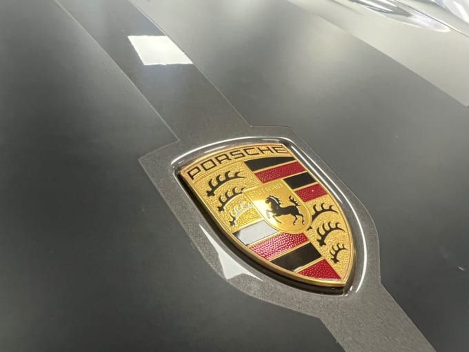 2025 Porsche 911