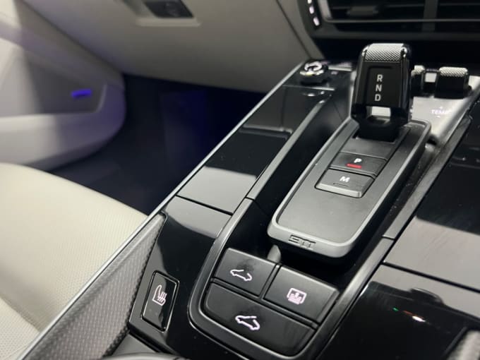 2025 Porsche 911