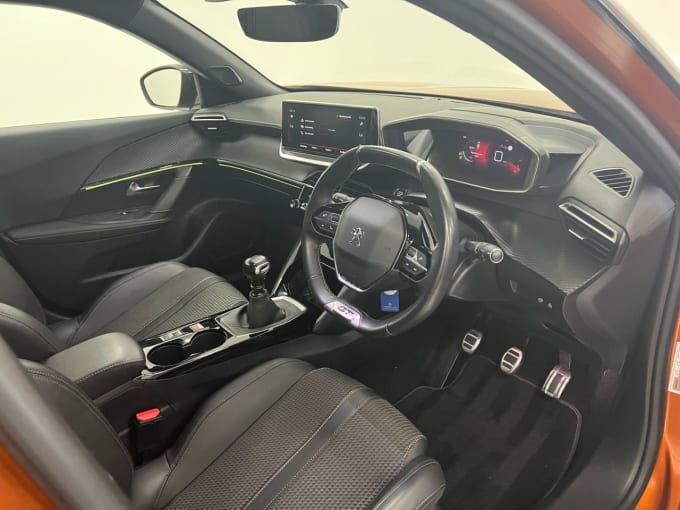 2025 Peugeot 2008