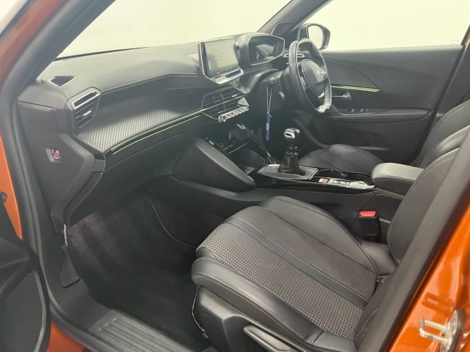 2025 Peugeot 2008