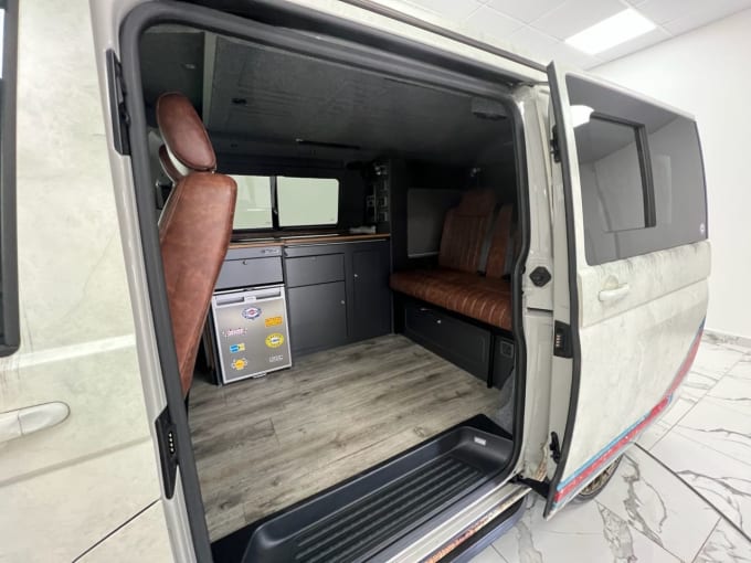 2025 Volkswagen Transporter