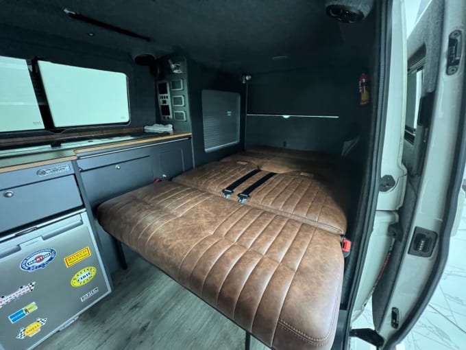 2025 Volkswagen Transporter